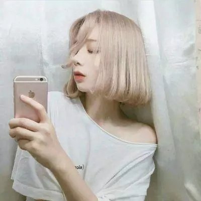 推动摇篮的手
